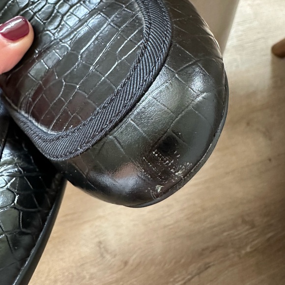 Ralph Lauren Clare Logo Loafer Flats – Black Croc Embossed, size 8.5 B - Picture 9 of 11